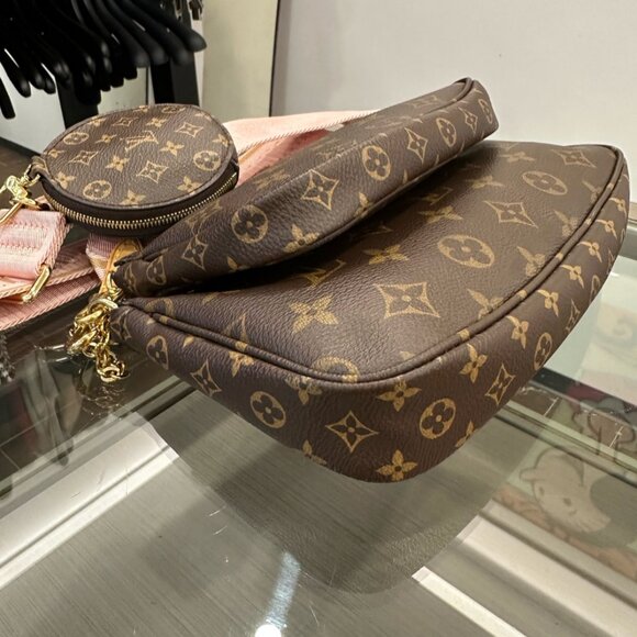 Louis Vuitton Shoulder Bag - Picture 8 of 8